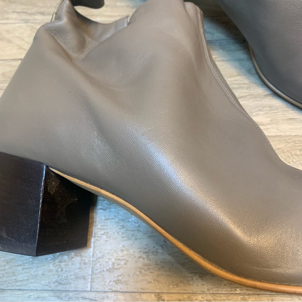 Everlane The Day Boots Leather Block Heel - Picture 12 of 14